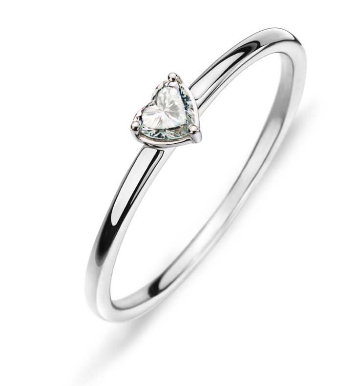 AURONOS Prestige Solitär Ring Weissgold 18K Herzförmiger Diamant 0.16ct