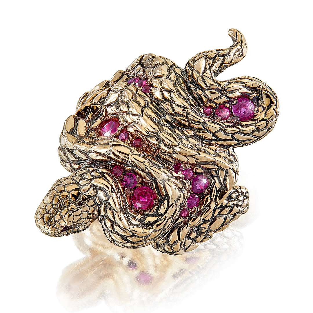 Ring "Rina" in Roségold mit Rubinen, Messerer Juwelier Zürich