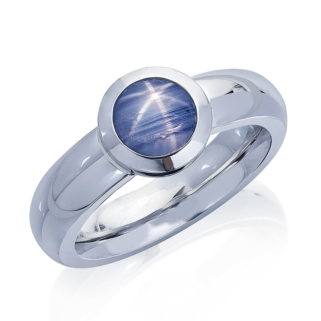 Ring in Platin mit Stern-Saphir 2,73ct., Messerer Juwelier Zürich