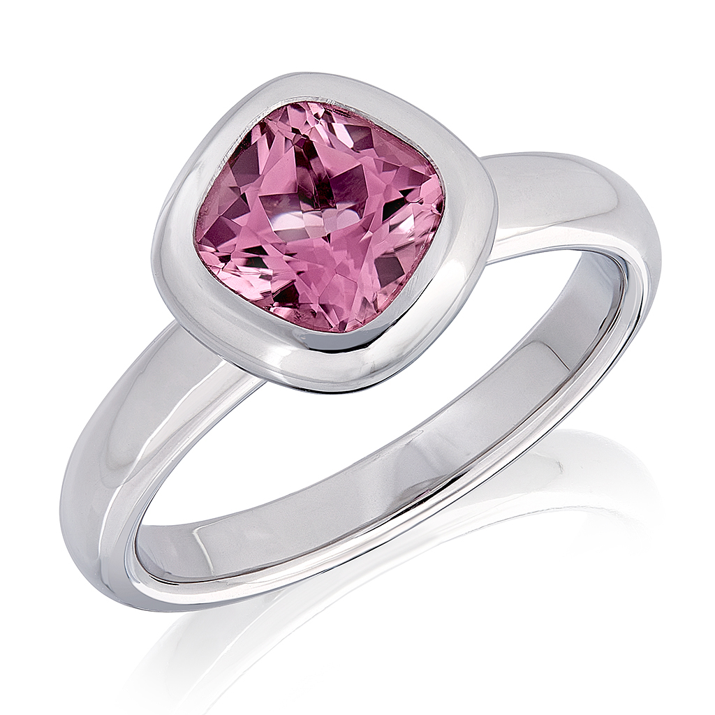 Solitaire-Ring "Zattera" in Platin mit rosa Turmalin 1,54ct., Messerer Juwelier Zürich
