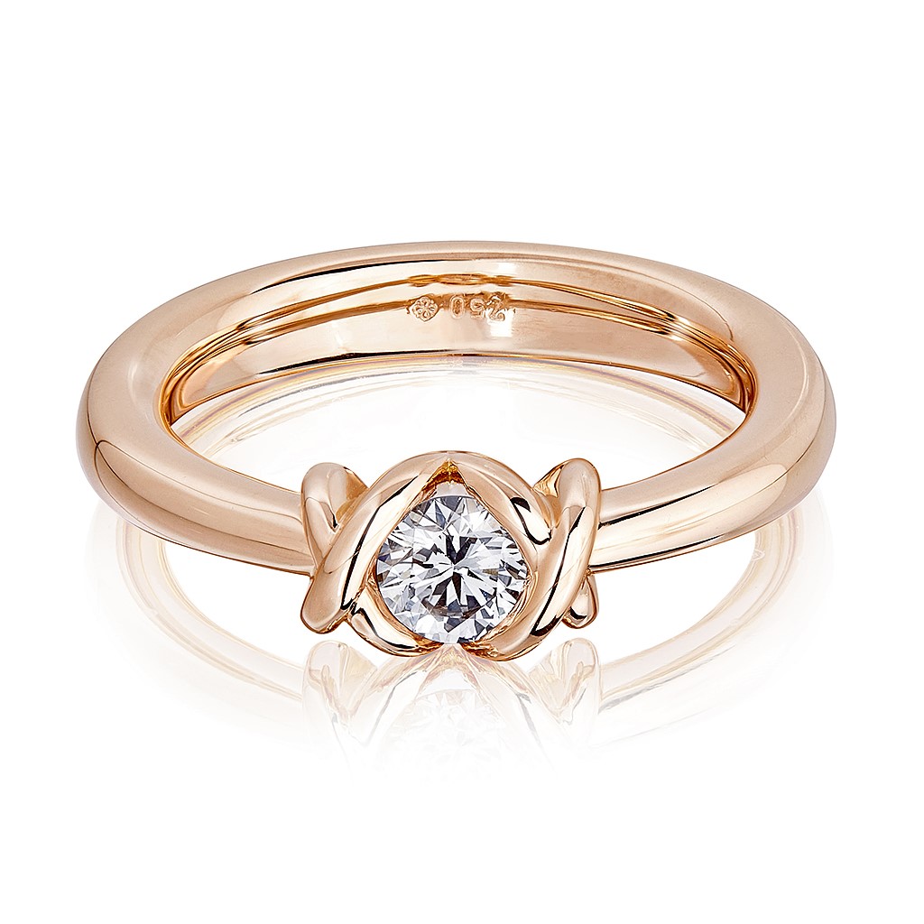 Solitaire Ring "Criss-Cross" in Roségold mit Brillant 0,31ct.