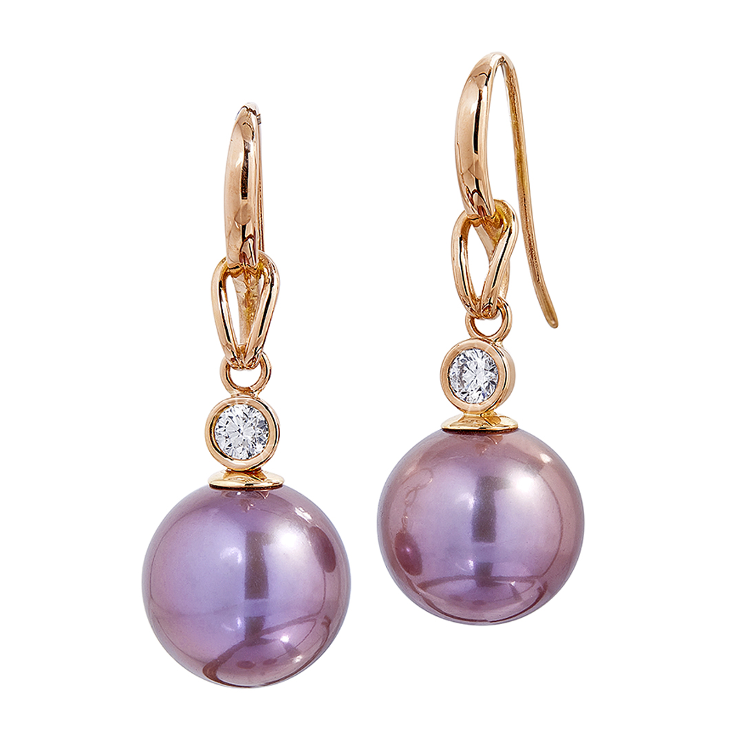 Ohrhänger in Rotgold mit pink-violetten Ming-Perlen, Messerer Juwelier Zürich