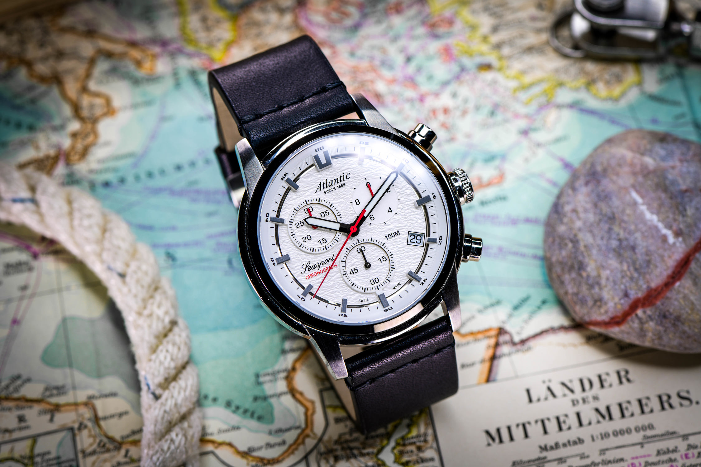 Atlantic Seasport Chronographe Blanc & Cuir