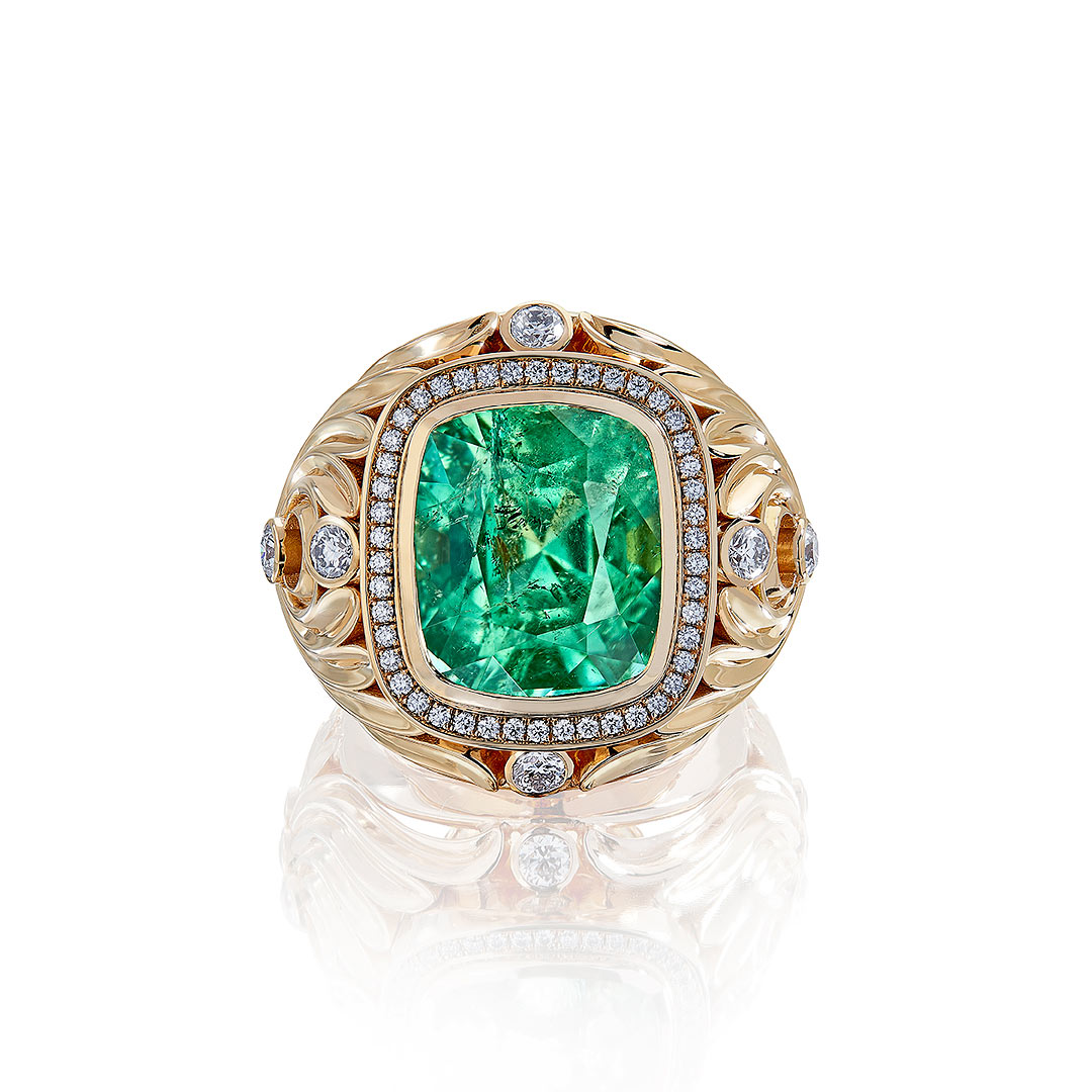 Ring "Coluna" in Rotgold mit grünem Turmalin und Brillanten, Messerer Juwelier Zürich
