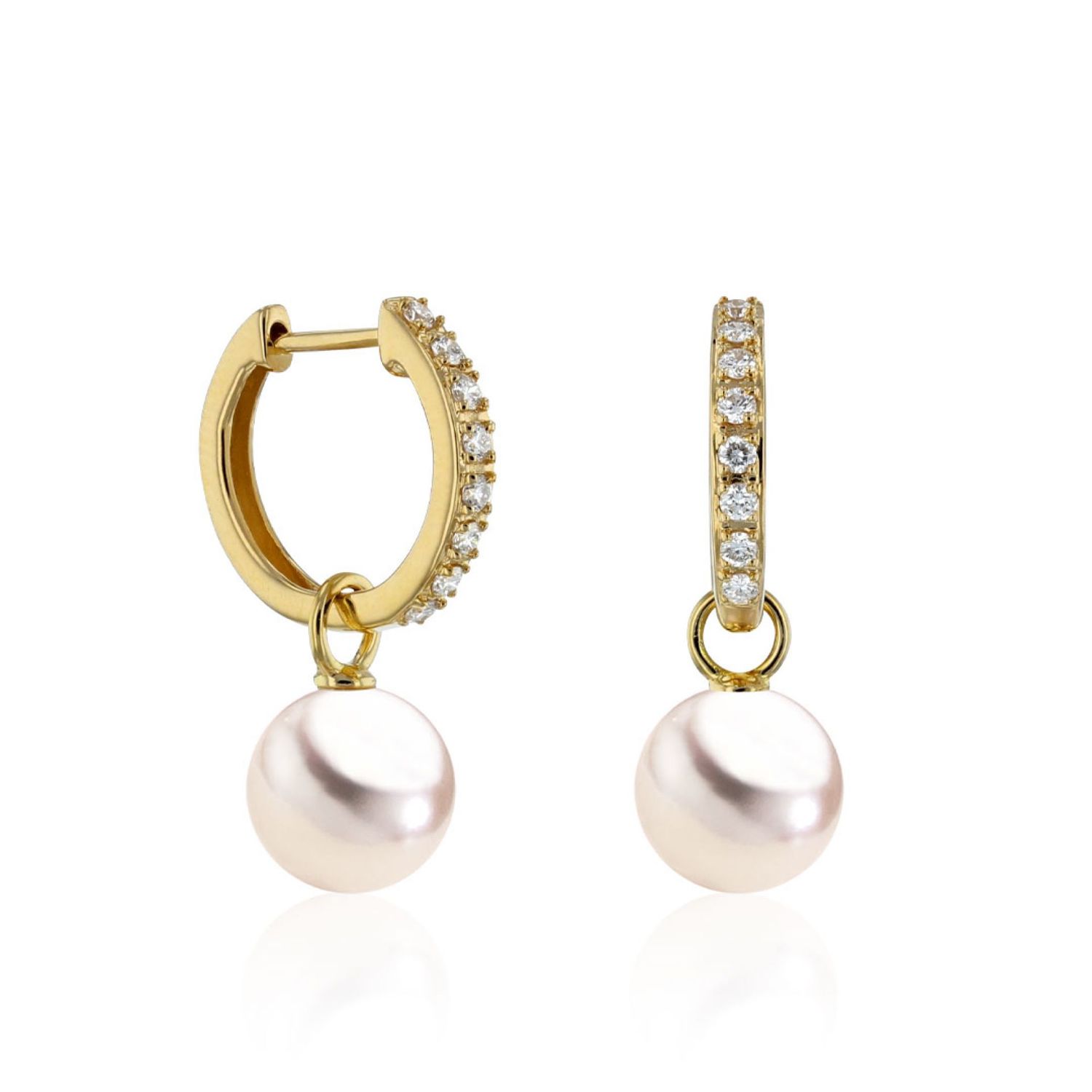 AURONOS Pearl hoop earrings in 18K yellow gold with 16 brilliant-cut diamonds 0.23ct and Akoya pearls 8-8.5mm