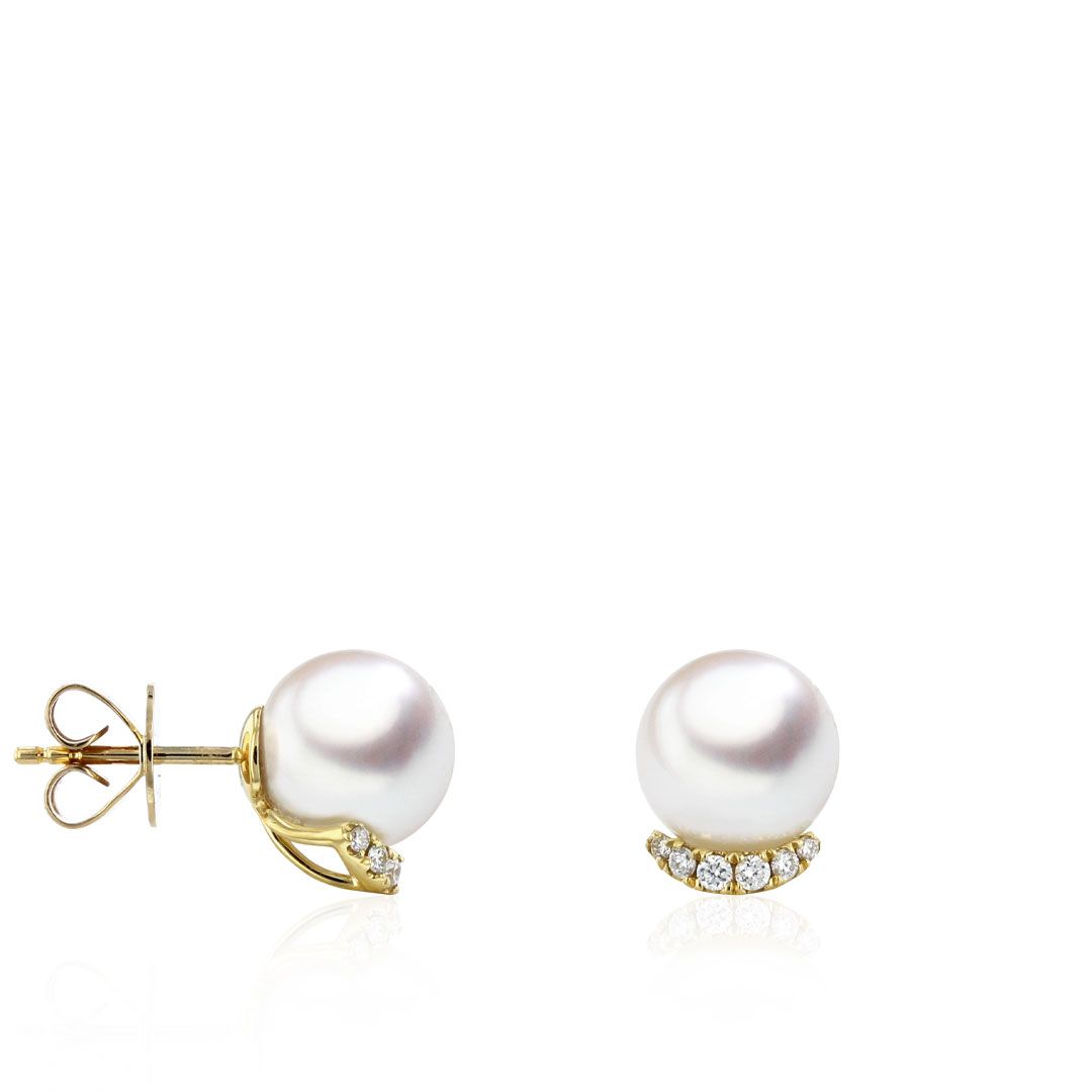 AURONOS Pearl stud earrings in 18K yellow gold with 12 brilliant-cut diamonds 0.125ct and Akoya pearls 8.5-9mm