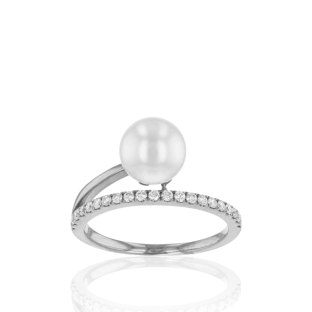 AURONOS Bague en perles 18K or blanc avec 21 diamants 0.23ct et perle Akoya 7.5-8mm