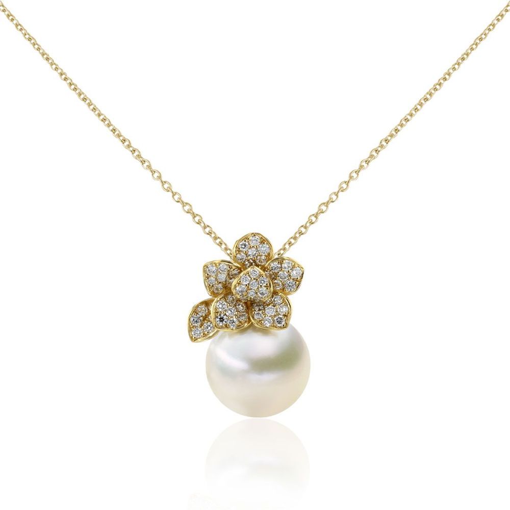 AURONOS Pearl Pendant 18K yellow gold with 53 diamonds 0.35ct and a South Sea Pearl 11-12mm