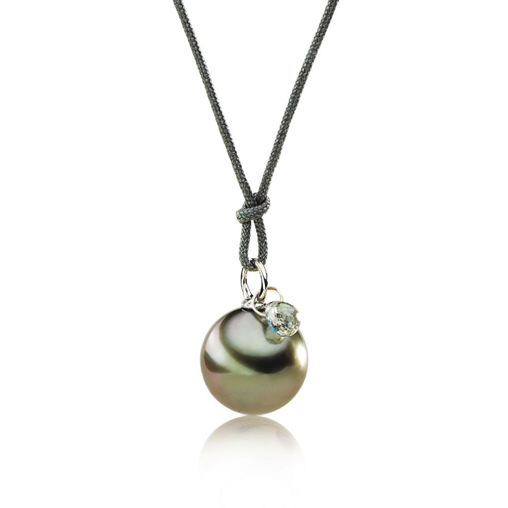 AURONOS Pearl Pendant 18K white gold with green sapphire and a Tahiti bead 10-11mm