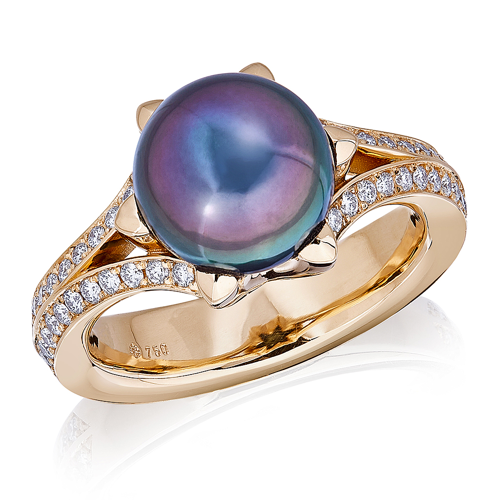 Ring "Stella" in Gelbgold mit Tahiti-Perle und Brillanten, Messerer Juwelier Zürich