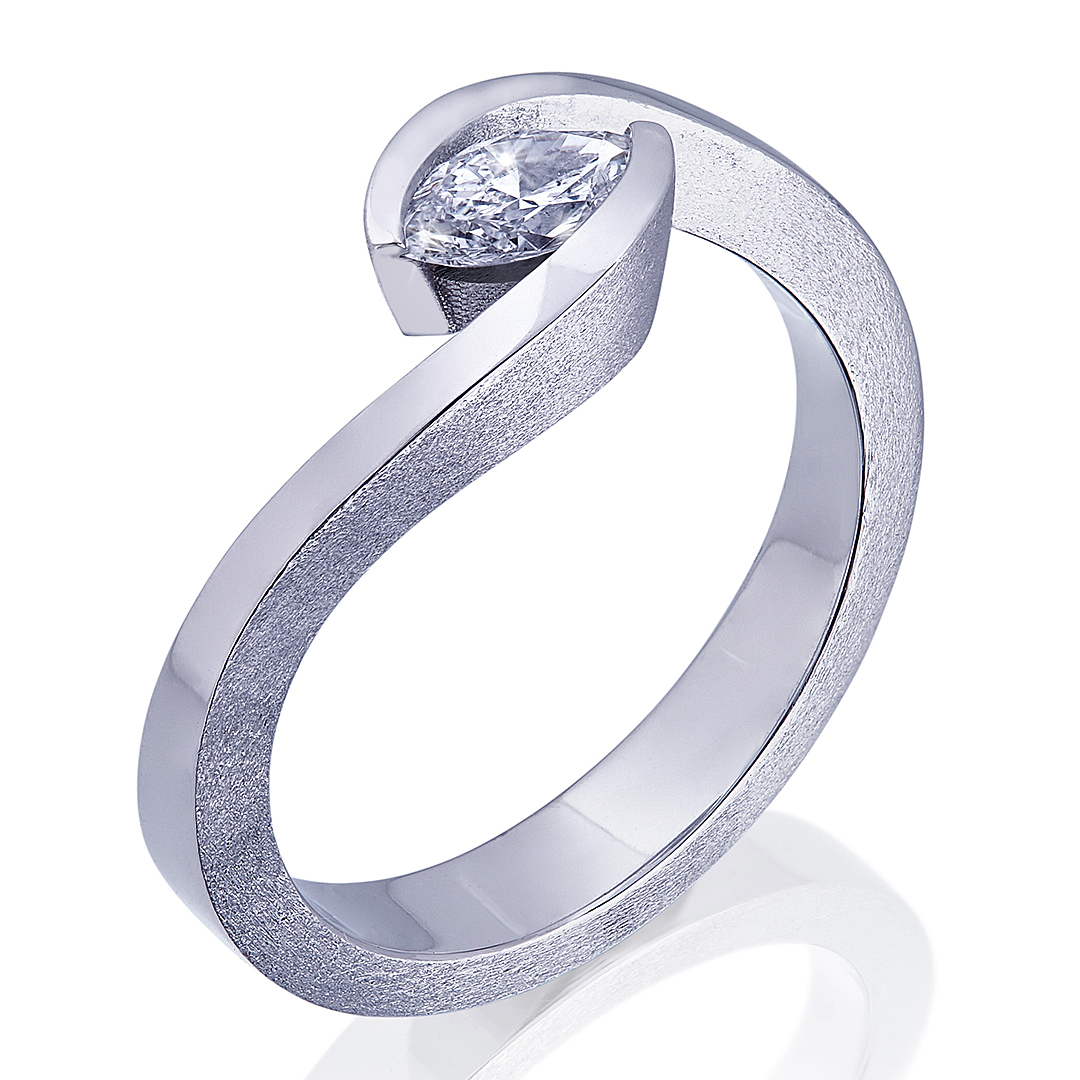 Solitaire in Weissgold mit Diamant, Messerer Juwelier Zürich