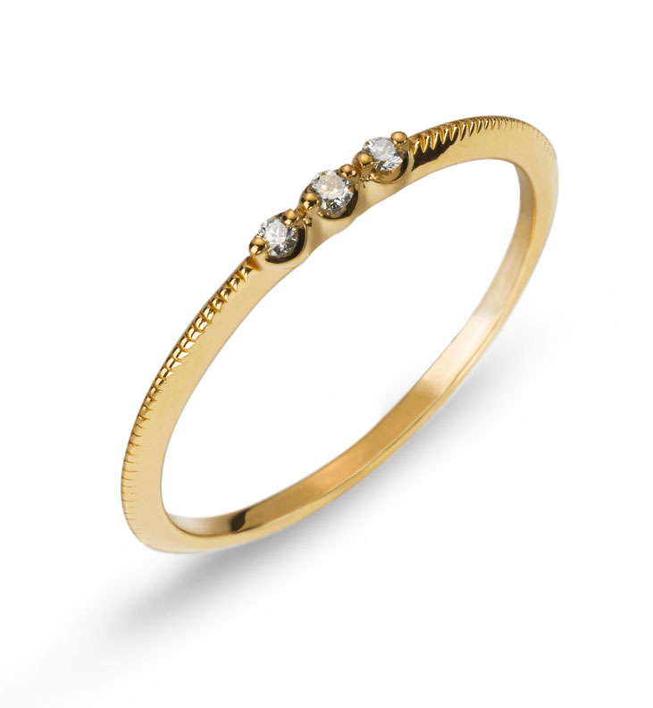 AURONOS Prestige Ring 18K Gelbgold mit 3 Diamanten 0.04ct
